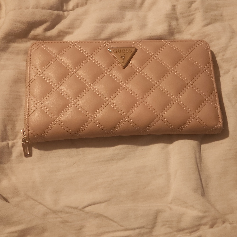 Guess wallet
